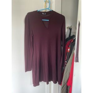 Long sleeve maroon dress
